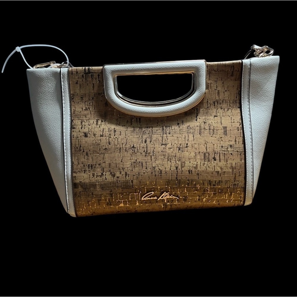 Anne Klein Chic Beige and Brown Handbag w/ magnetic closure